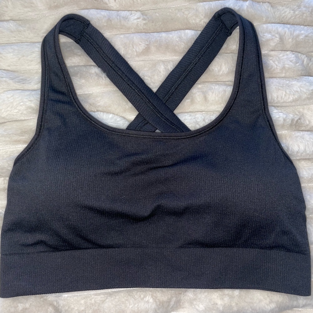 Black athleta sports bra